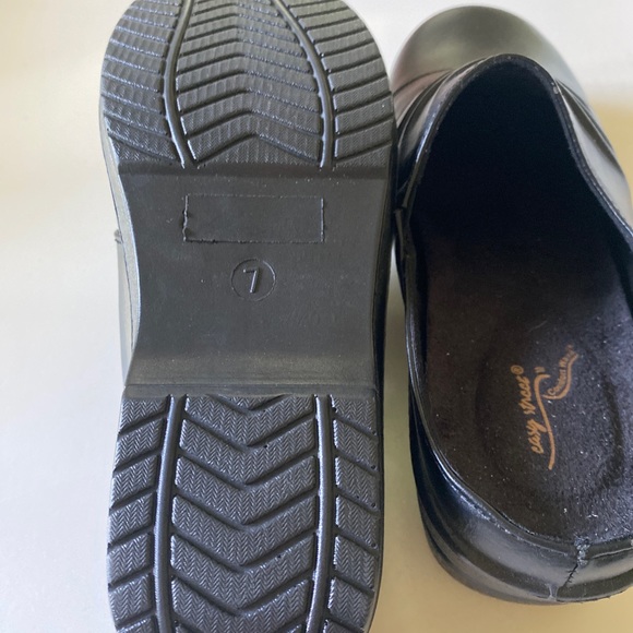 Easy Street Black Comfort Wave Mules Women's Shoes Size 7 - Picture 5 of 7